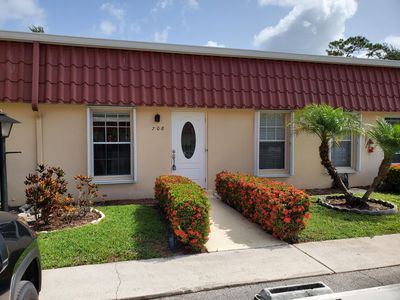 708 Laconia Circle #708