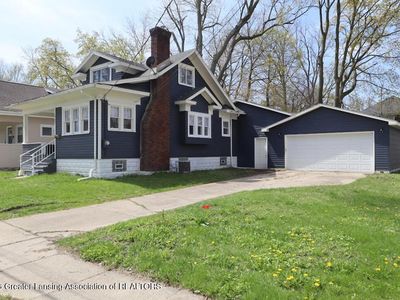 2104 S Rundle Ave