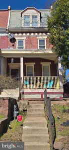 1401 W 6th St