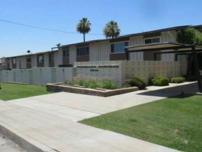 Property at 3901 Union Ave #8-5, Bakersfield, CA