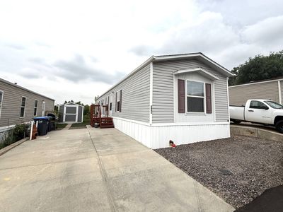 338 La Veta Pass Ave