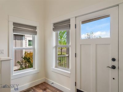 3575 W Babcock St
