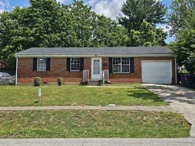 241 Hickory Dr