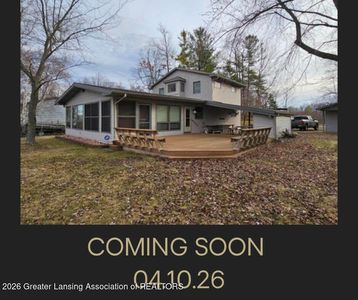 9471 Peninsula Dr