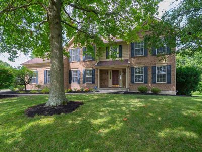 4725 Carriage Dr