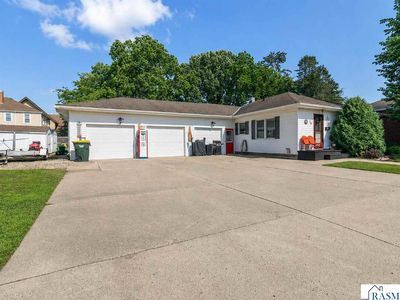 Property at 10 Buck Ave NE, Madelia, MN