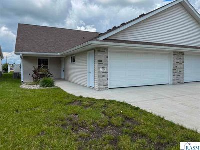 Property at 1228 Birchwood Dr, New Ulm, MN