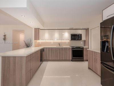 600 Three Islands Blvd APT 521