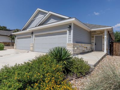 454 Parkline Dr #33B