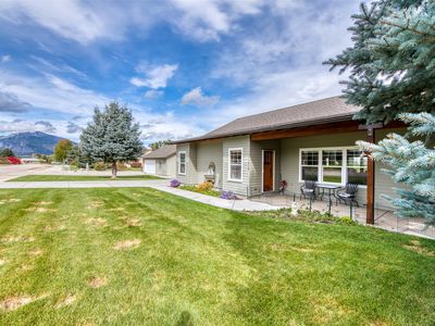 418 Lower Sky Way