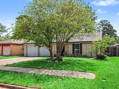 4814 Adonis Dr