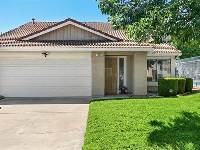 1205 Courtney Way