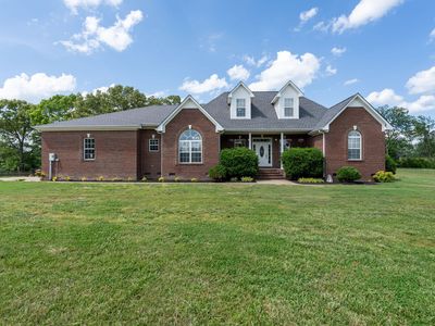 387 Center Point Dr