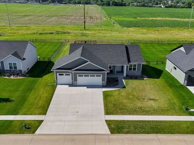425 Dutch Dr