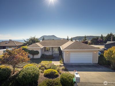 1702 Tartan Place