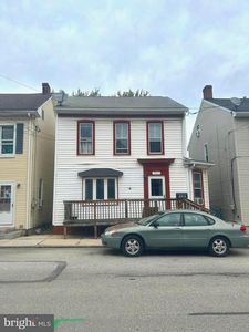 325 N Franklin St