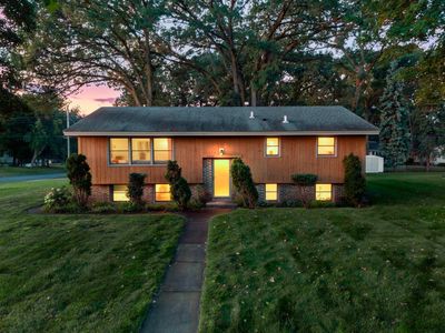 11301 Welcome Ave N