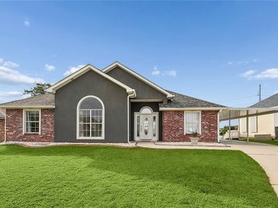 219 Moonraker Dr