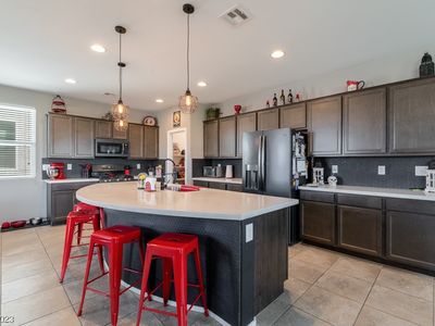 10593 Giant Cardon St