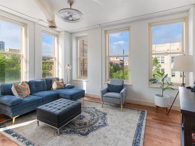 2008 3rd Ave N APT 4B