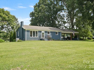 6268 Long Island Rd