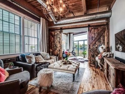43 Charlton St APT B-209
