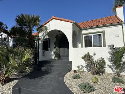 636 N Curson Ave