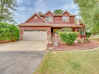 Property at 15558 E Country Meadows Rd, Mount Vernon, IL