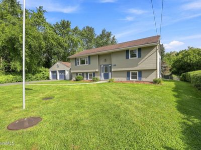 136 Cadwell Rd