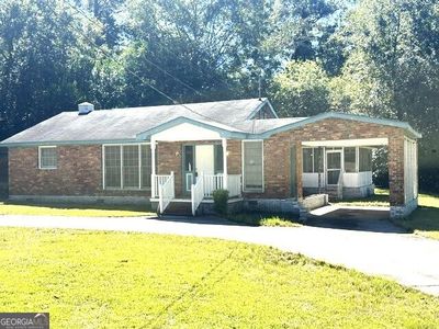 2875 Horseshoe Dr