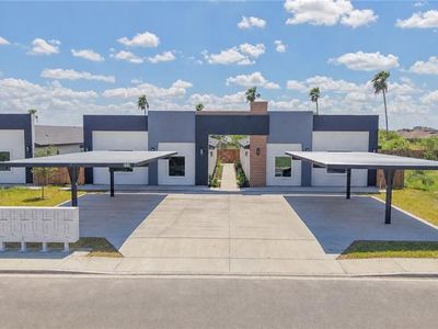 609 Buccaneer Dr