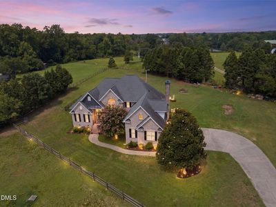 2027 Herbert Akins Rd