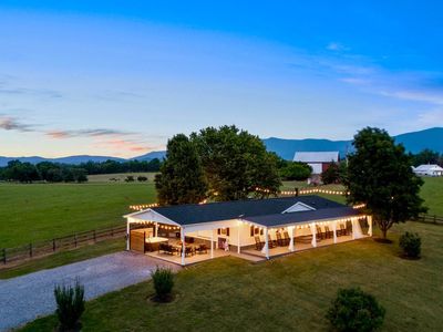 210 Savannah Ln