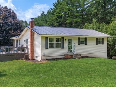 4280 Redbud Rd