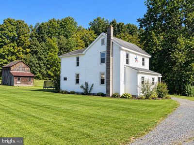 25 Clark Ln