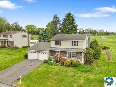 Property at 2213 High Point Ct, Easton, PA