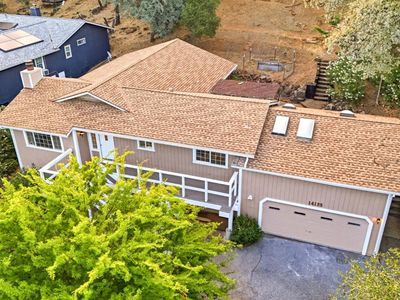 14135 Lodgepole Dr