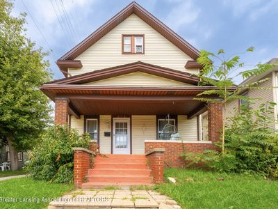 212 W 3rd St