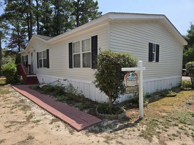 451 E Banks Dr.