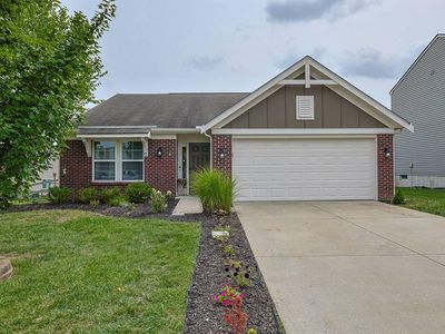 10684 Anna Ln