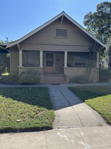 110 Olive Ave