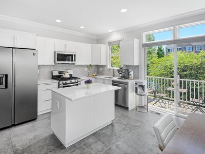 249 Brower Ct