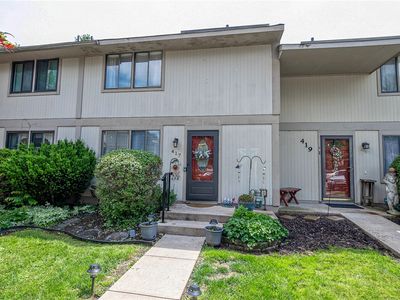 417 Lark Tree Cir