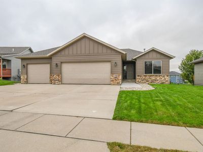 5733 W Bream Ct