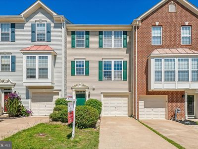 15823 Bobolink Dr