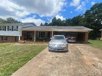 1220 Starlight Dr