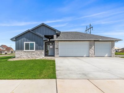 1528 W Autumn Cir