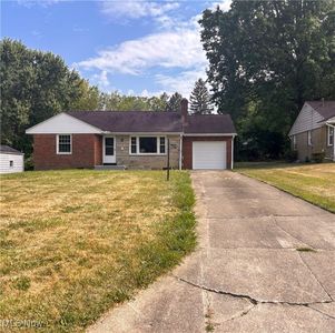 429 Tudor Ln