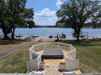 311 Coggins Shore Rd