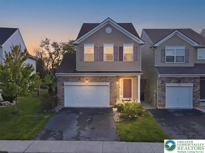 2207 Huntington Ln